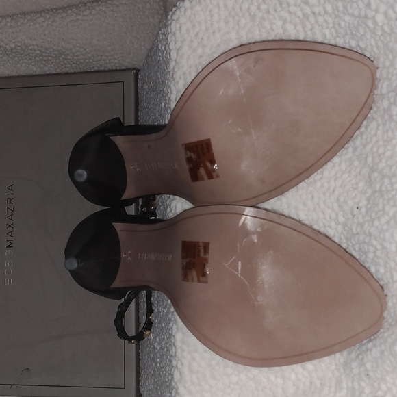BCBG Maxazria high heel stiletto strap sandals black with gold studs 9.5/40 new - Picture 3 of 4